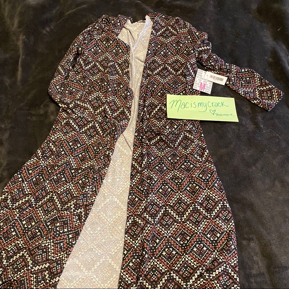 NWT Sarah Long cardigan with pockets